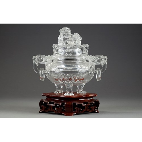 Great perfume burner in finely carved rock crystal with Taotie masks and rings . china 19th century